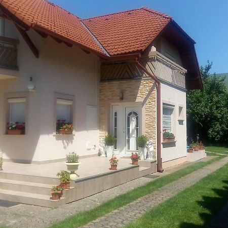 Hotel Majlath Vendeghaz Bük Zewnętrze zdjęcie